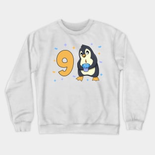 I am 9 with penguin - kids birthday 9 years old Crewneck Sweatshirt